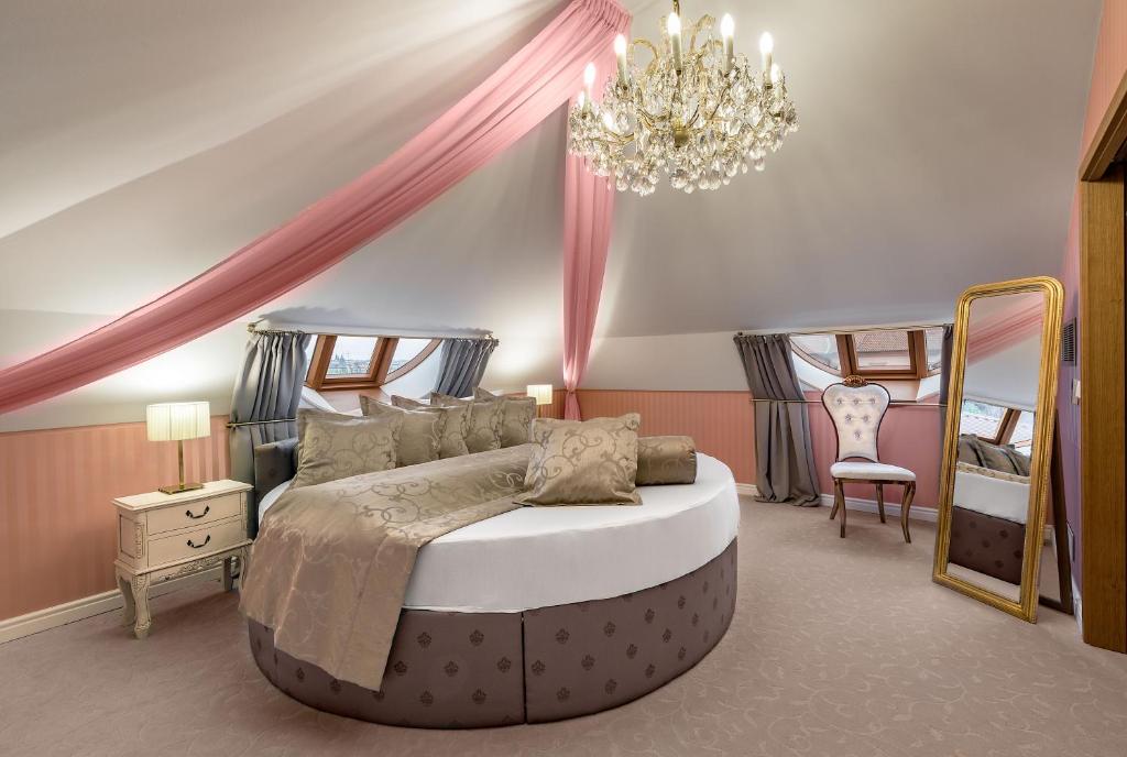 Hotel Hoffmeister - Resim 5