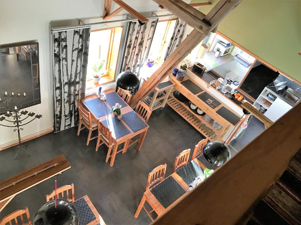 TV a/nebo společenská místnost v ubytování Mattisgården Bed & Breakfast