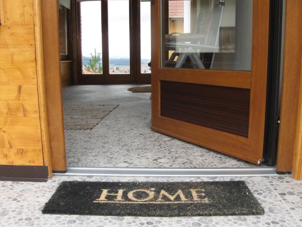 Holiday Home Slavica - Four-Bedroom House