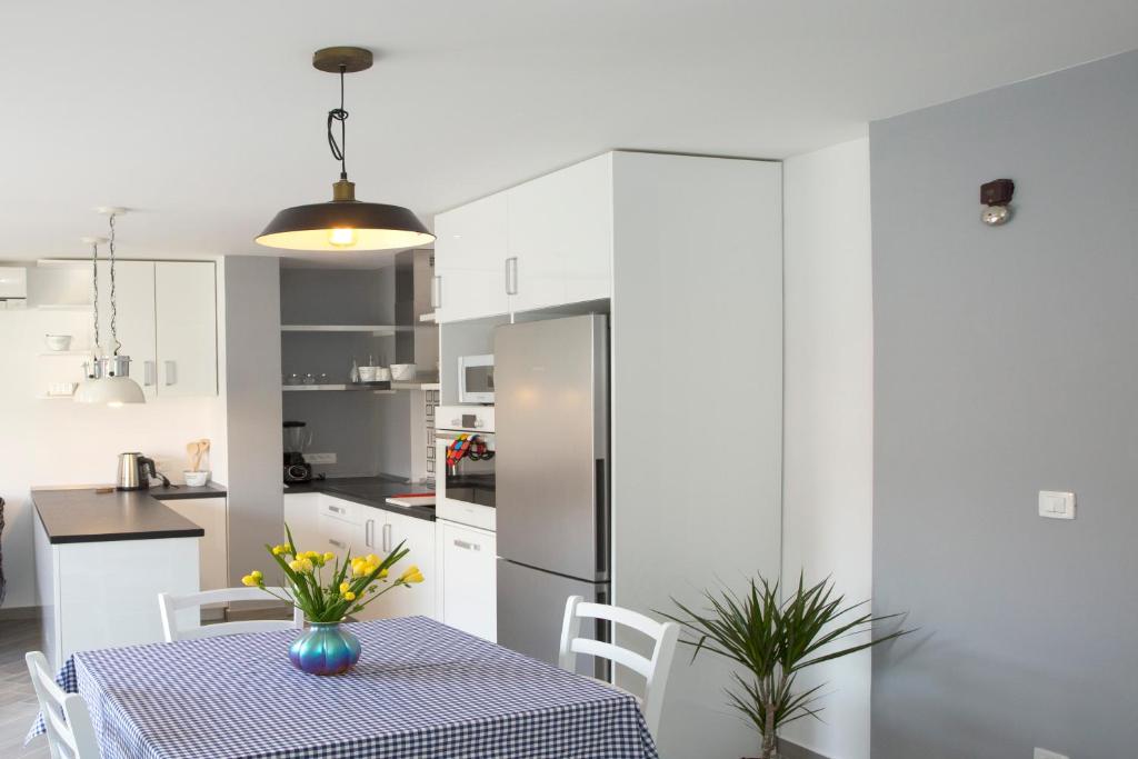 Kuchyňa alebo kuchynka v ubytovaní Apartment Splite Moj