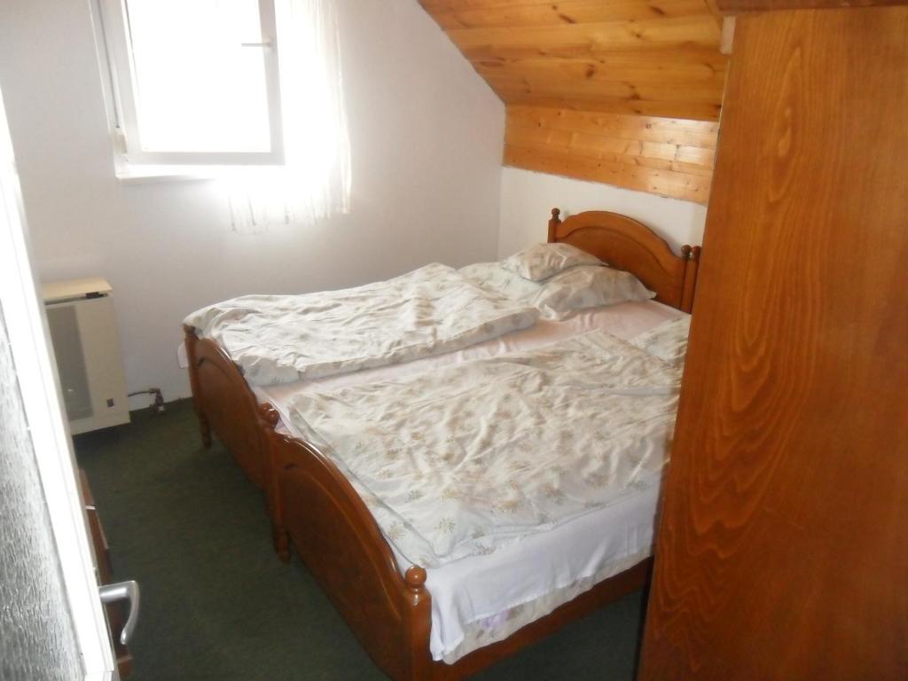 Ricsi Apartman 3377 Szihalom, akác street 3 kép - 1