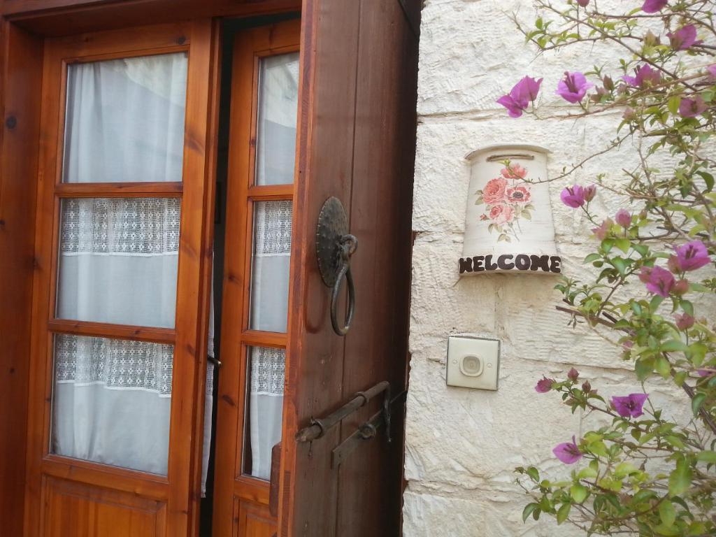 Fotografie z fotogalerie ubytování Villa Saint George Stone Costa Demetriou v destinaci Kathikas