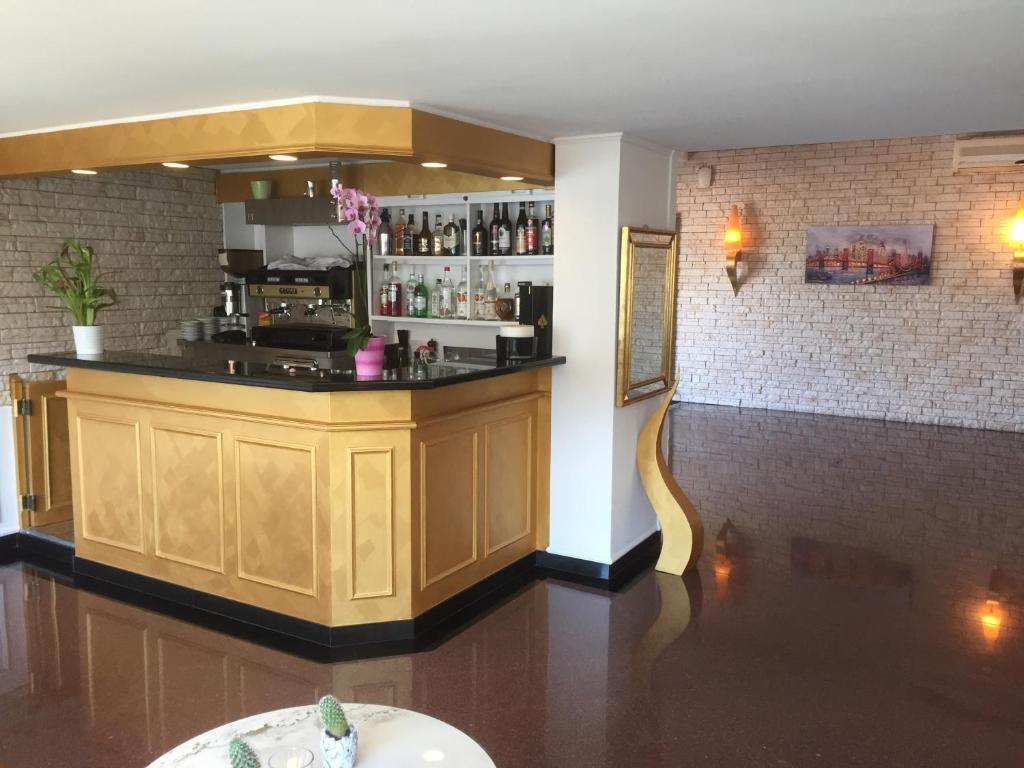 Lounge nebo bar v ubytování Hotel Campione