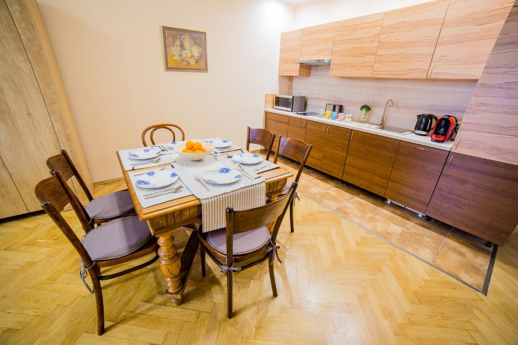 Market Square Residence - 19