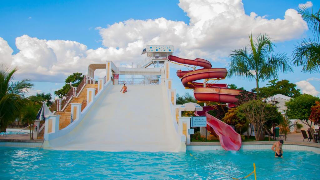 LACQUA DIROMA Hotéis e Parques, diversão 24h