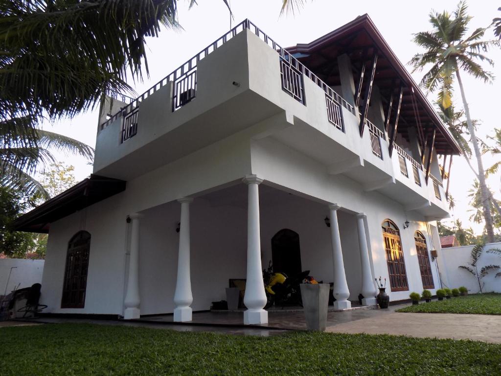 Gallery image of Prosperity Villa in Negombo
