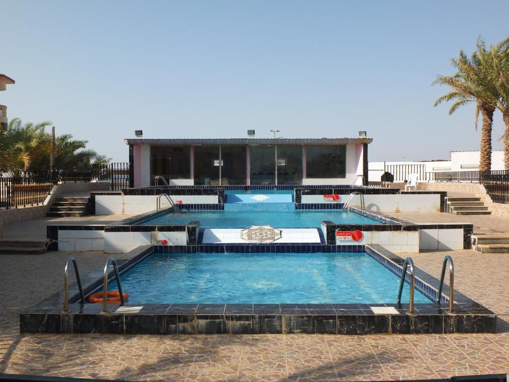 Gallery image of Al Ahmadi Plaza Resort in Yanbu