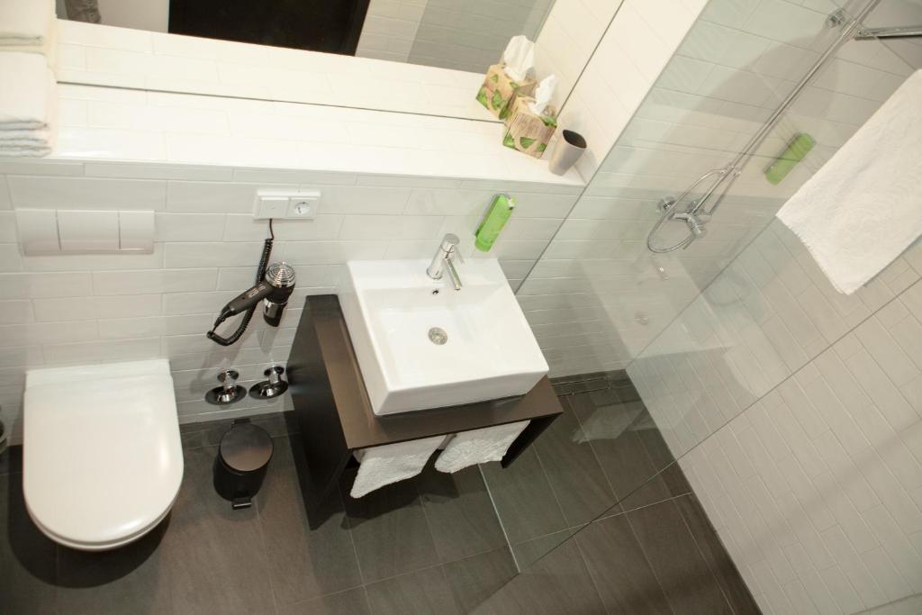 Green Spirit Hotel - 12