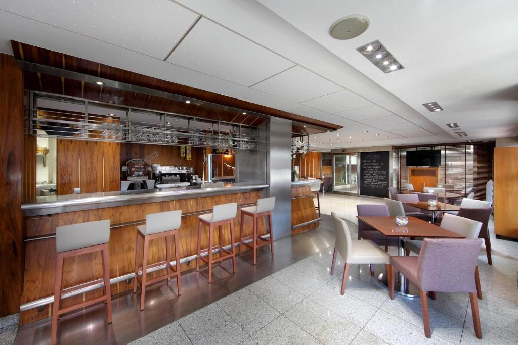 Exe Plaza - Resim 17