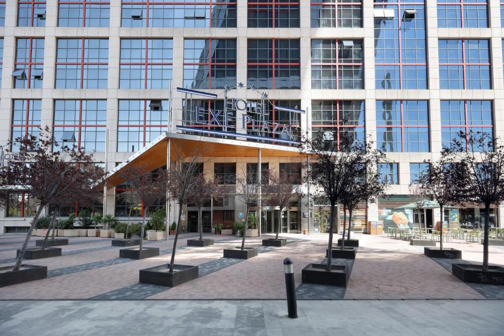 Exe Plaza - Resim 18