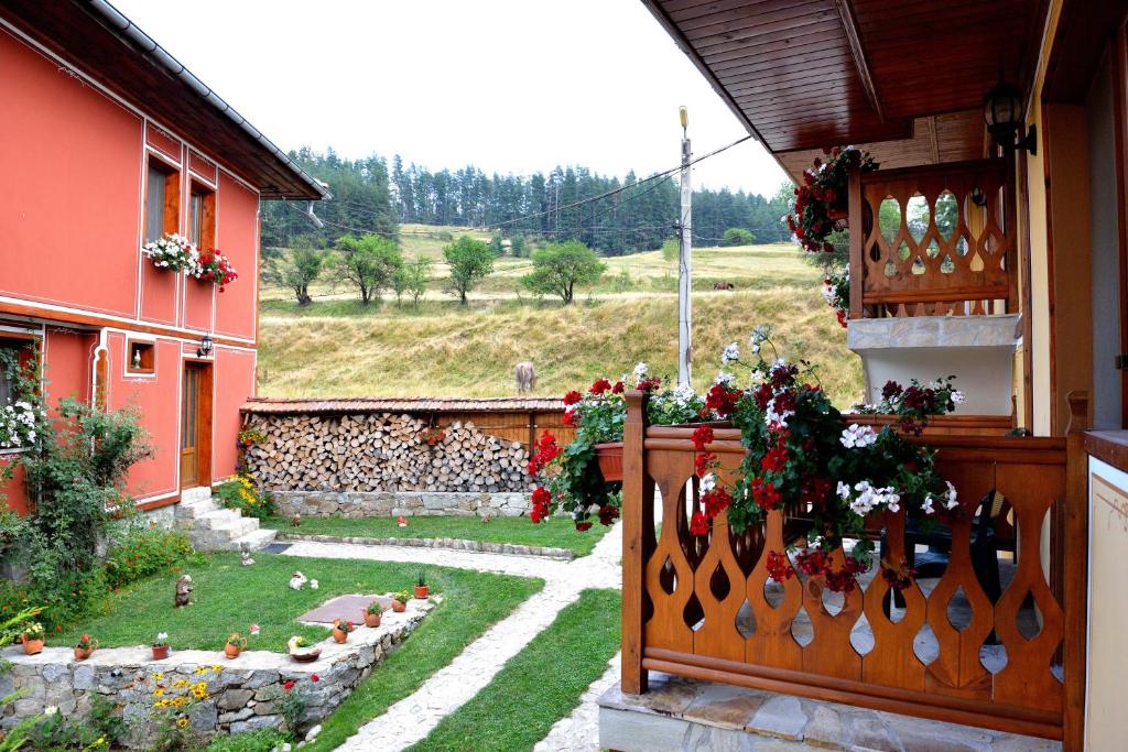 Zahrada ubytování Guest House Mavrudieva