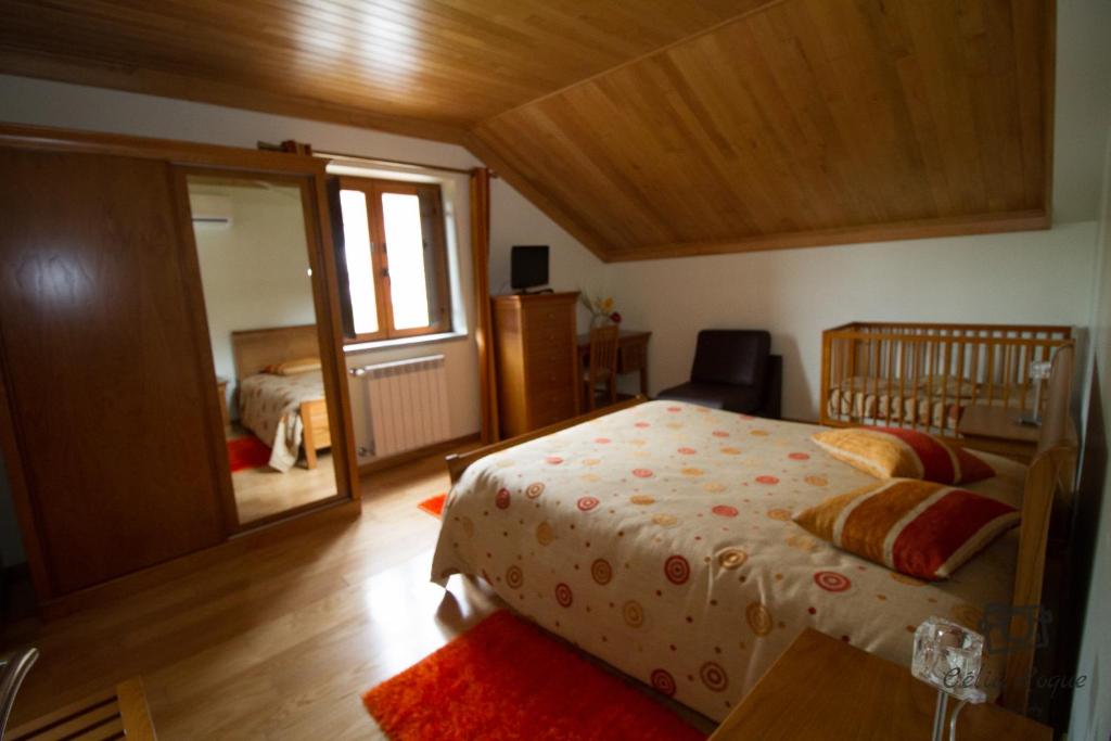 Postel nebo postele na pokoji v ubytování Casa da Ribeirinha