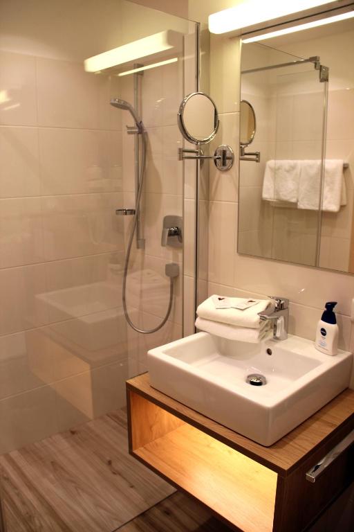 Hotel-Pension Falkensteiner - 10