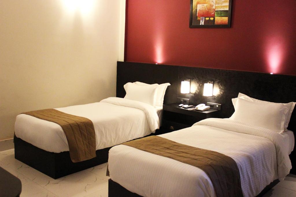 Hotel Grand Tizu - Deluxe Twin Room