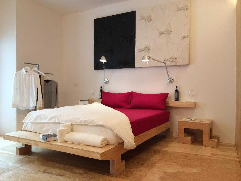 Postel nebo postele na pokoji v ubytování winebnb