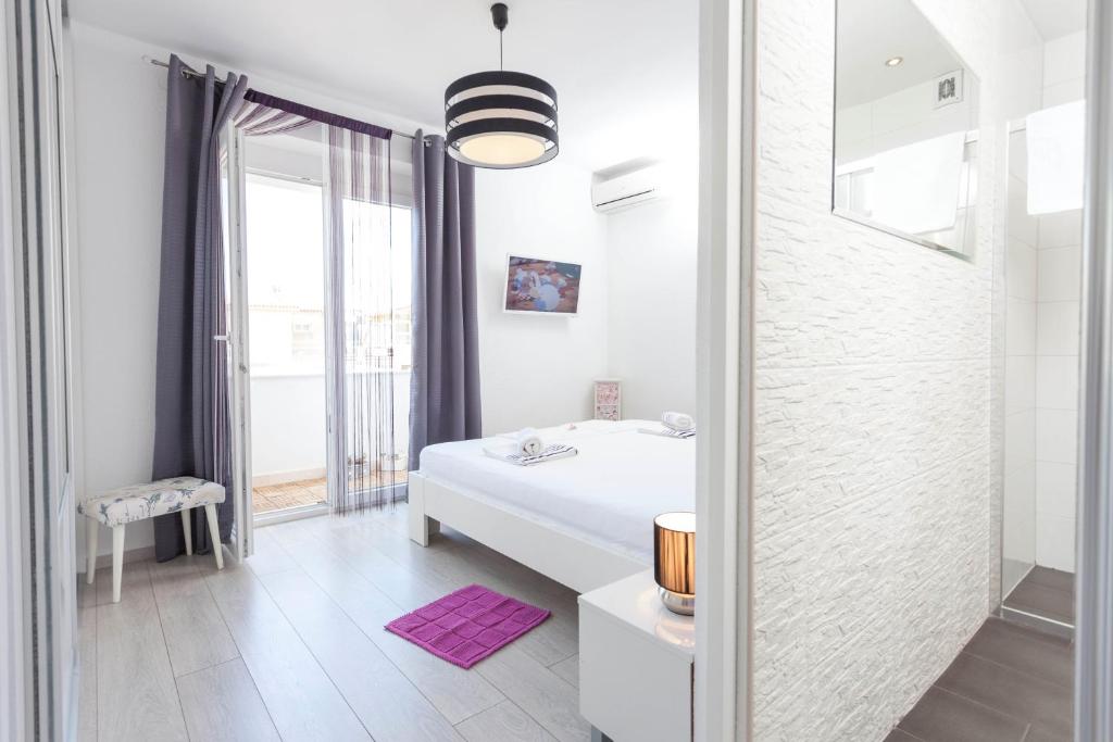 Apartmani Marina
