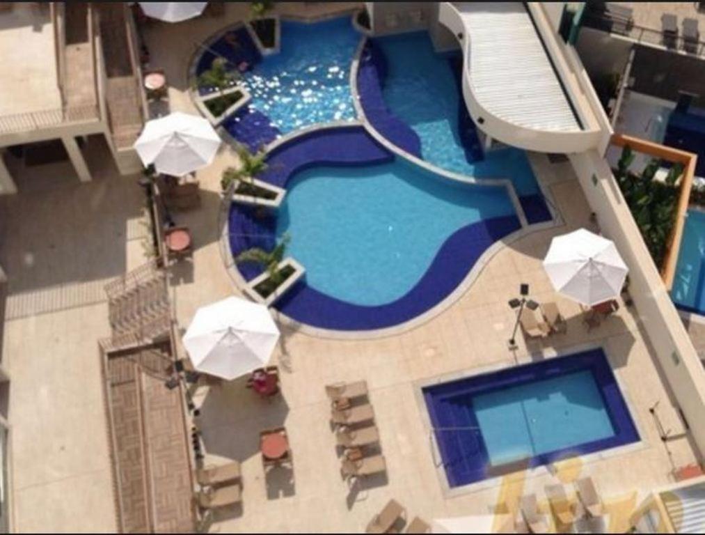 A view of the pool at Caldas Novas Atrium Thermas or nearby