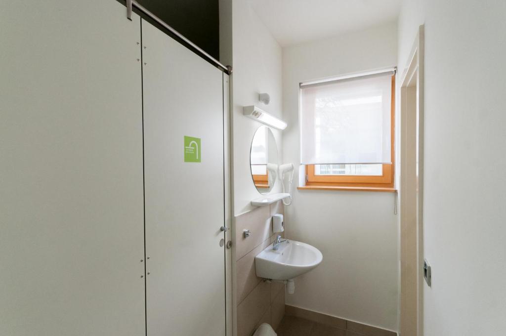 Koupelna v ubytování CUBE central rooms for 2