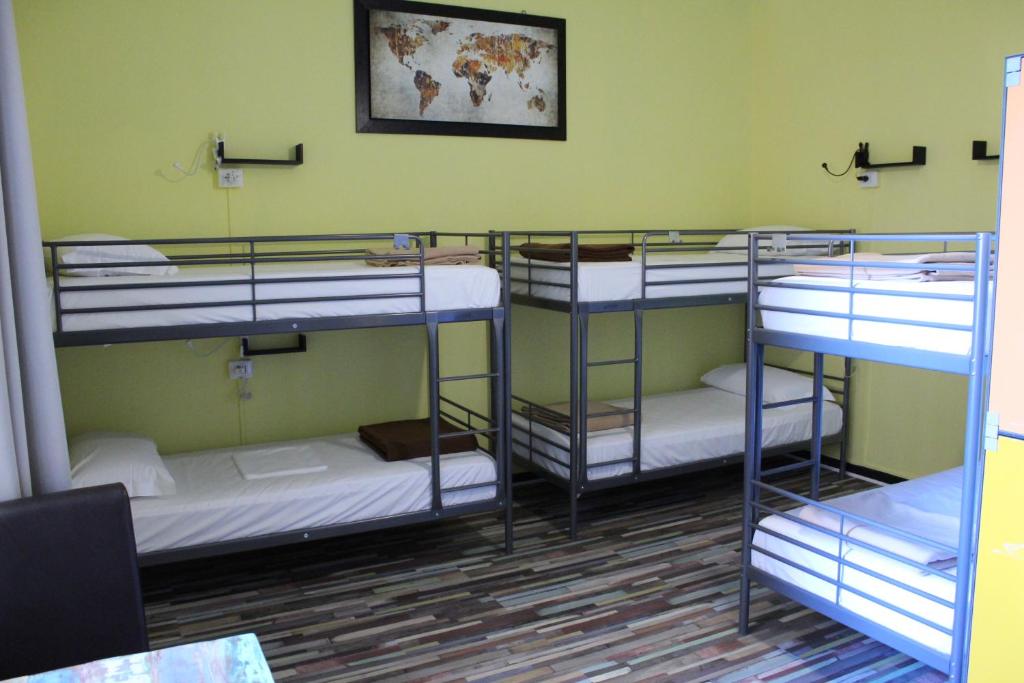 Postel nebo postele na pokoji v ubytování Home Genoa Hostel