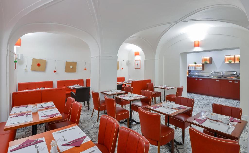 Hotel Garden Court - Resim 31