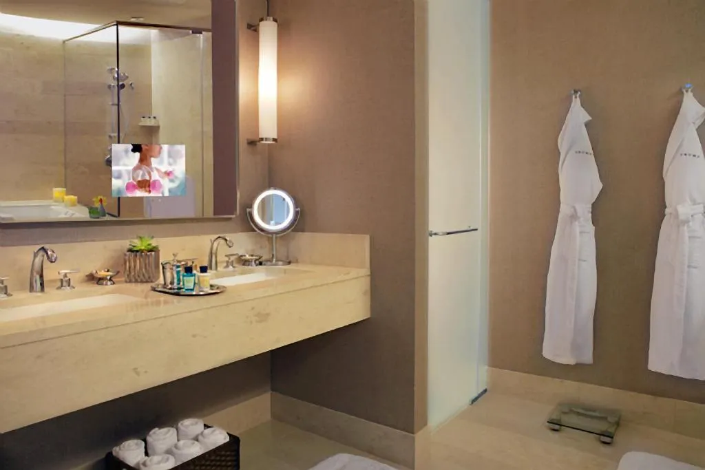 Deluxe Spa King Room