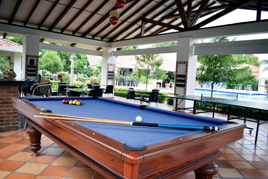 Biliár nebo kulečník v ubytování Hotel Boutique Duranta