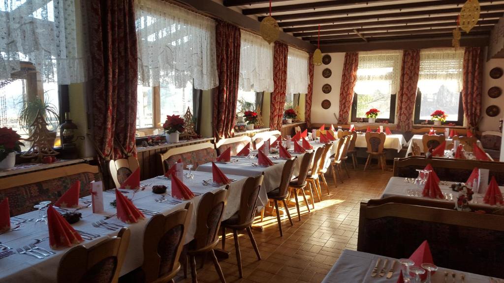 Restaurace v ubytování Hotel Dachsberger-Hof