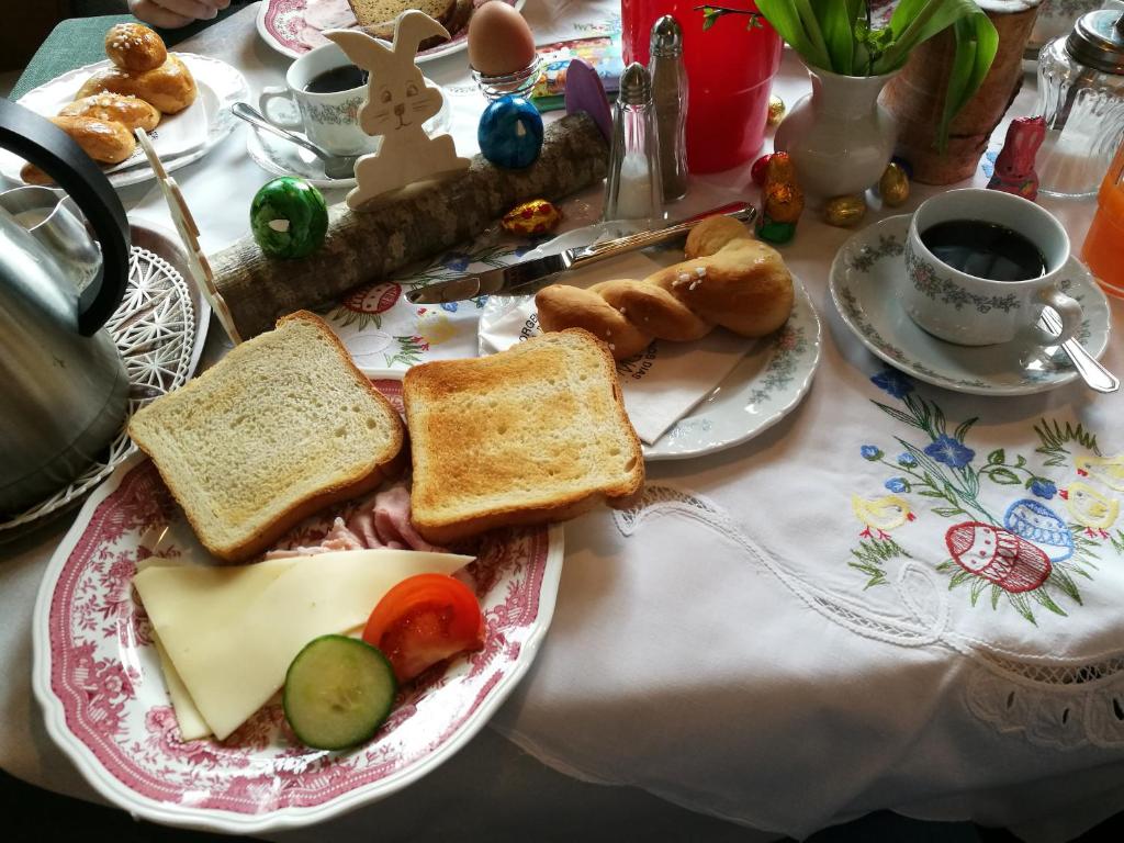 Jídlo v hotelu nebo okolí
