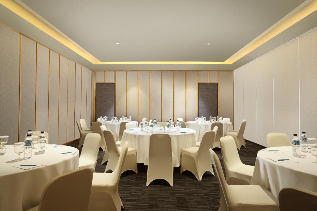 Restaurace v ubytování BATIQA Hotel Pekanbaru