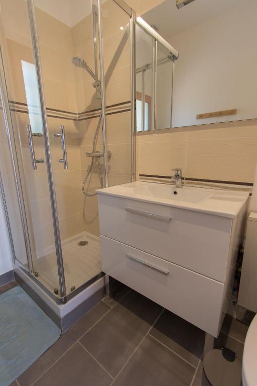 Koupelna v ubytování Gîte du salagou