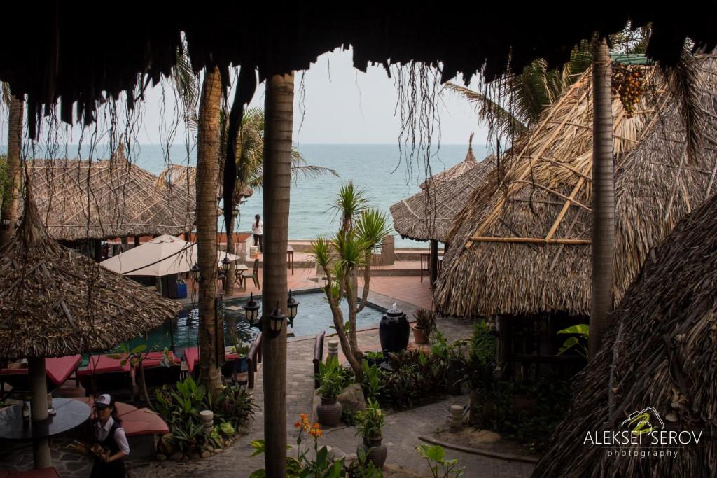 Phong cảnh thiên nhiên gần resort