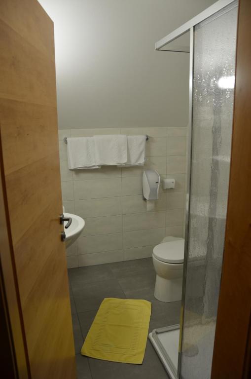 Koupelna v ubytování Gasthof-Pension Urzn