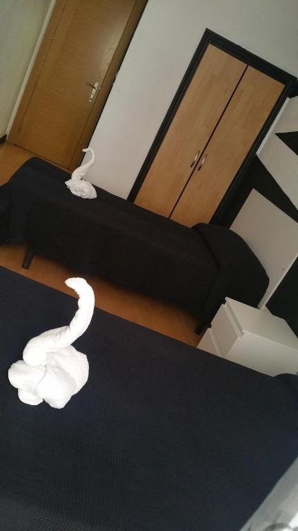 Hostal Lima - Zweibettzimmer Mit Balkon