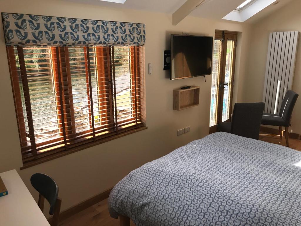 The Saracens Head Inn - Habitación Doble De Lujo Con Ducha