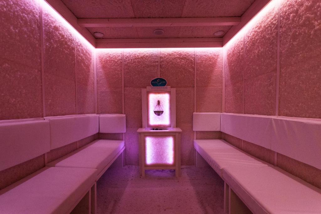 Posezení v ubytování Hotel Portici - Romantik & Wellness