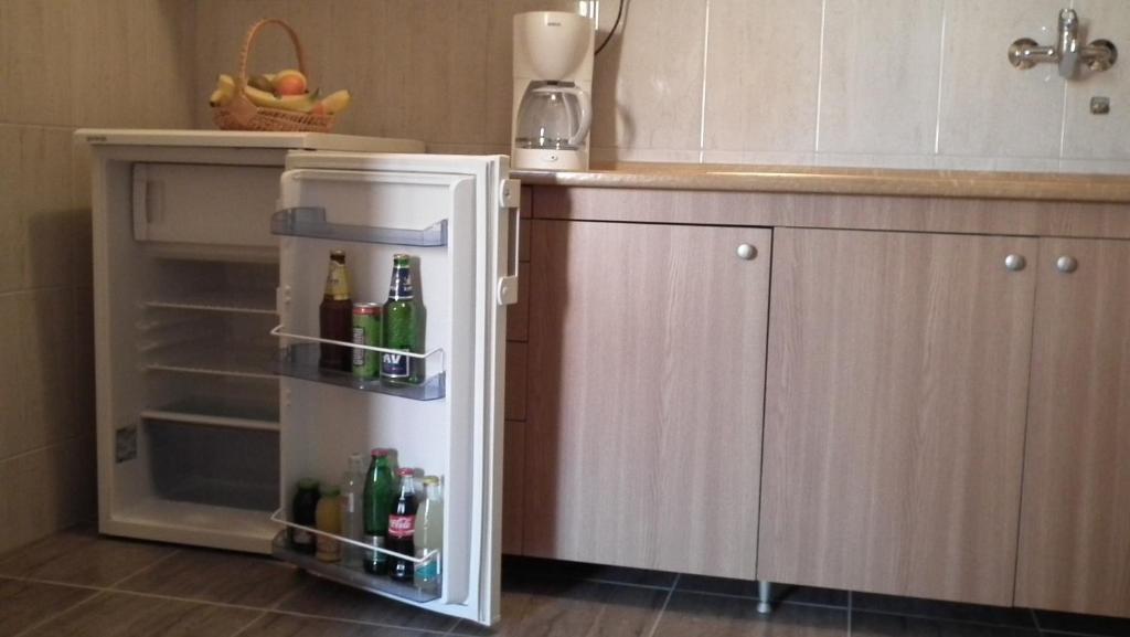 Kuchyň nebo kuchyňský kout v ubytování Naša Tvrđava Guest Accommodation