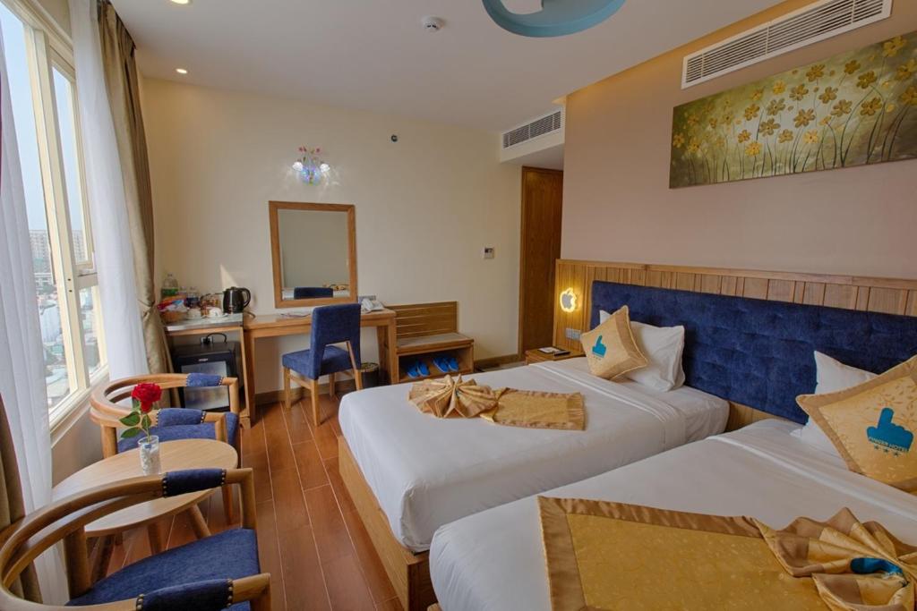 Phòng Deluxe 2 Giường Đơn Nhìn ra Một góc Biển