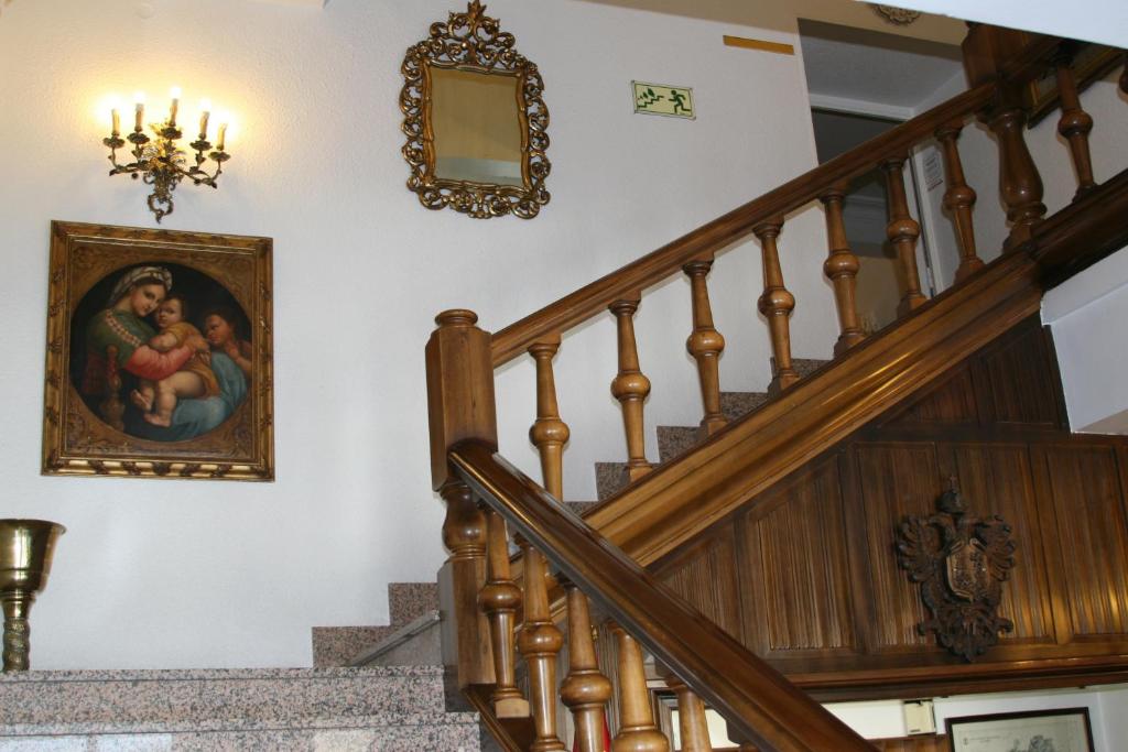 Fotografie z fotogalerie ubytování Hotel Nico v destinaci Medinaceli