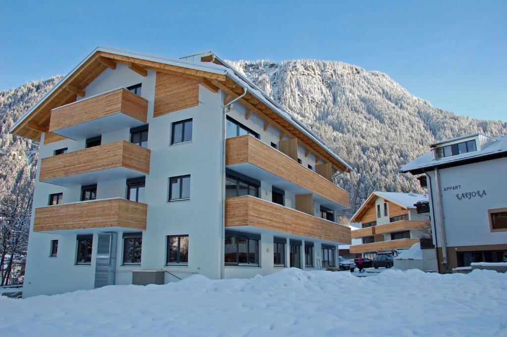 Výhľad na hory alebo výhľad na hory priamo z apartmánového hotela