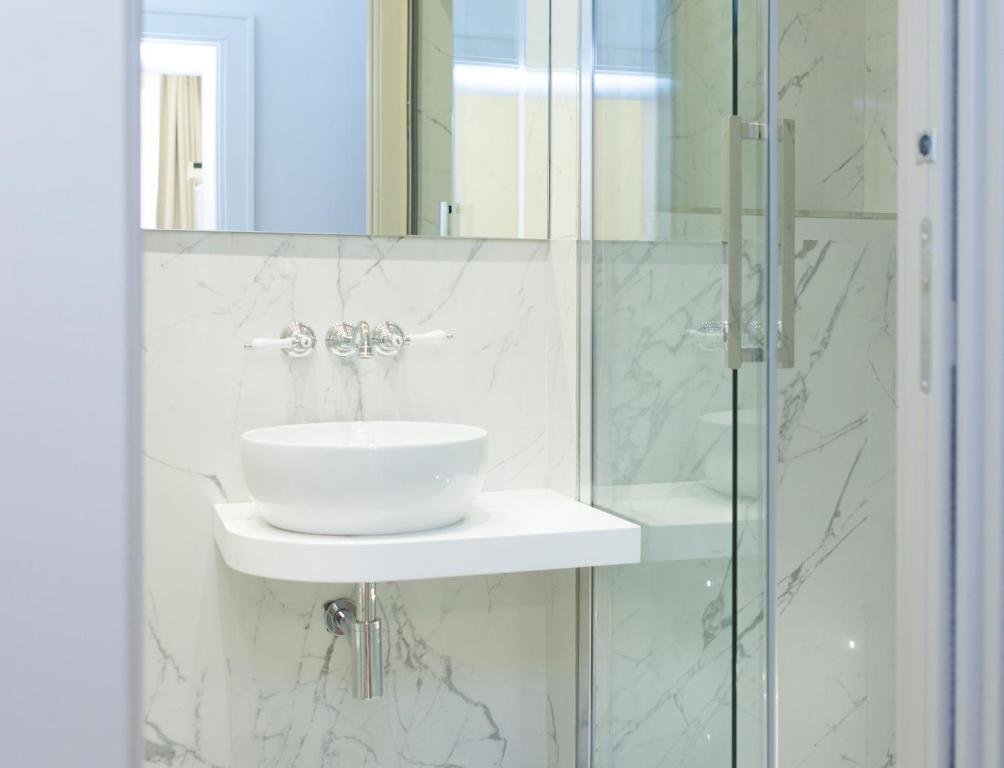 Łazienka w obiekcie Margherita Suites