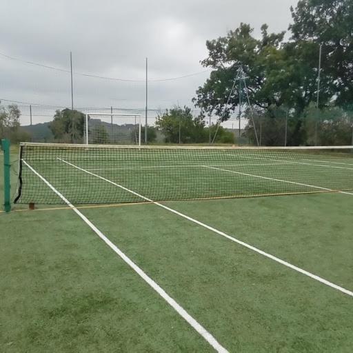 Tenis a/nebo squash v ubytování Agriturismo la Gioia nebo okolí