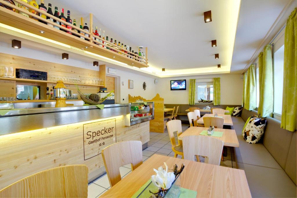 Restaurace v ubytování Gasthof Specker