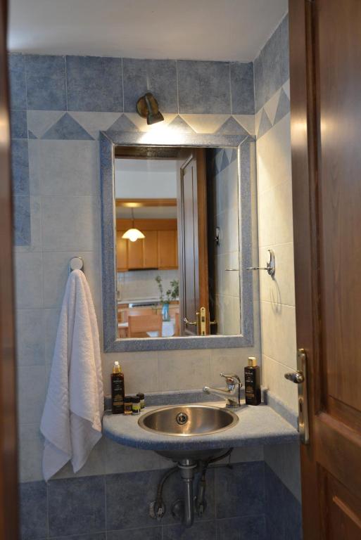 A bathroom at Casa Nerium