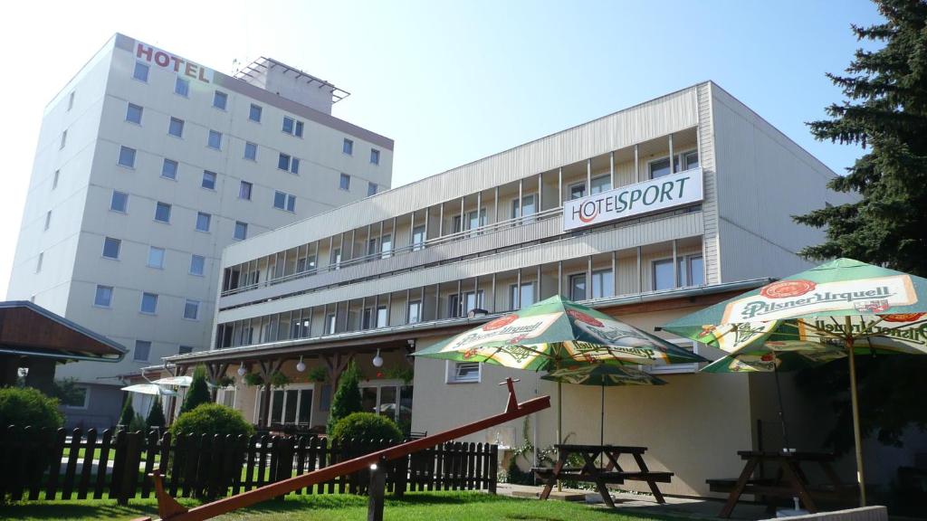 Budova, kde se hotel nachází