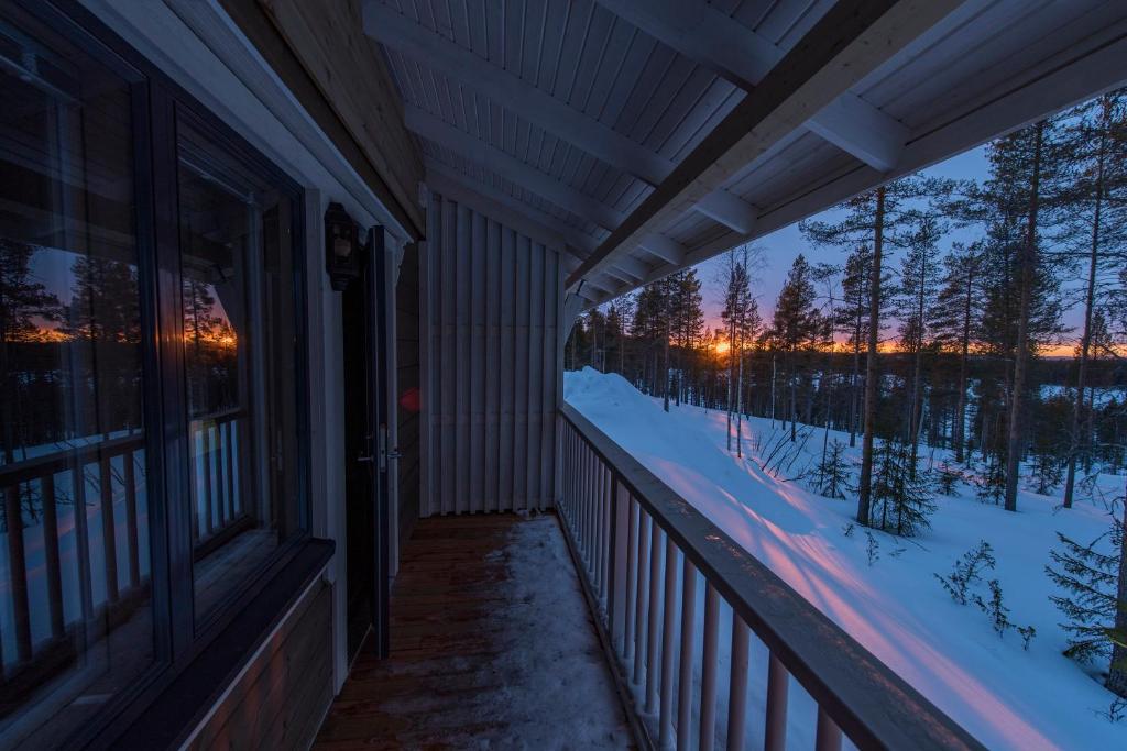 Valkea Arctic Lodge v zimě