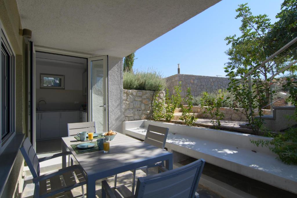 Lavender Cove - 