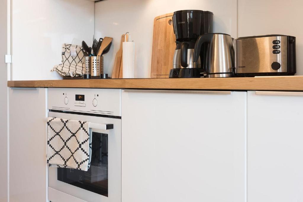 Lighthouse Apartments - Studio Apartment 3