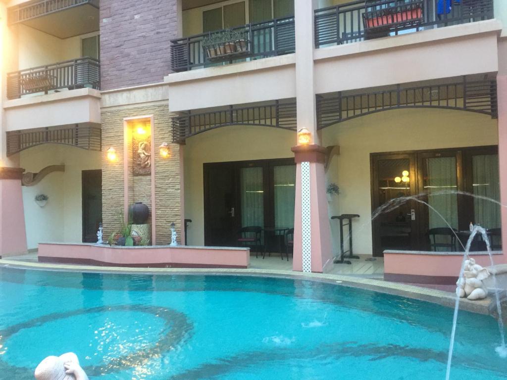 Bazén v ubytování Wannara Hotel Hua Hin nebo v jeho okolí
