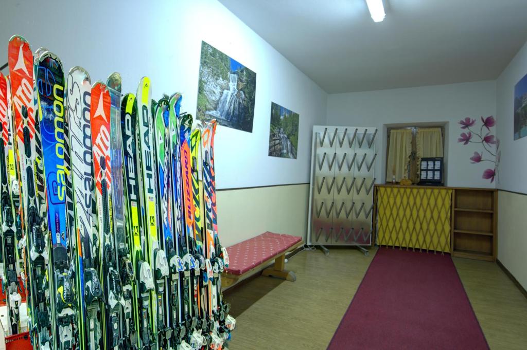 Fotografie z fotogalerie ubytování Hotel Al Larin v destinaci Cortina dʼAmpezzo