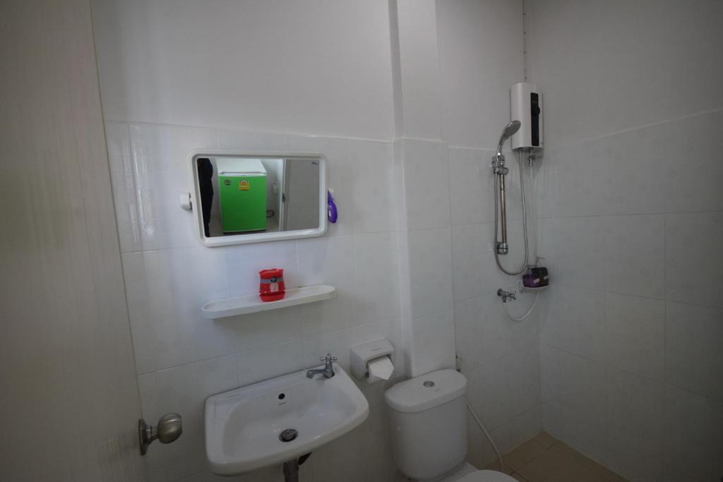 JC Guesthouse @ Suratthani Airport - Chambre Simple